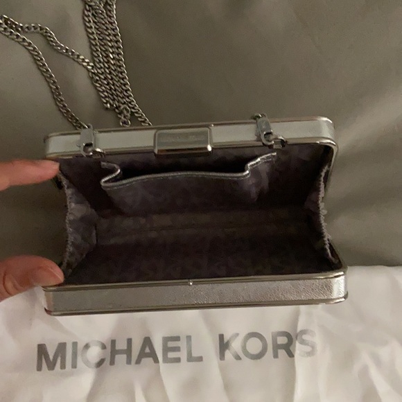 Michael Kors Elsie Quilted Box Clutch Silver - Picture 7 of 7